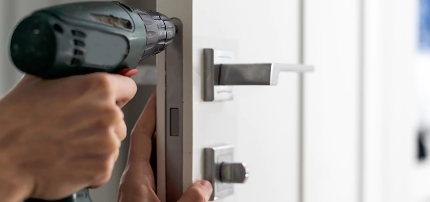 Locksmith For Lock Replacement Near Me in Alondra Park, CA