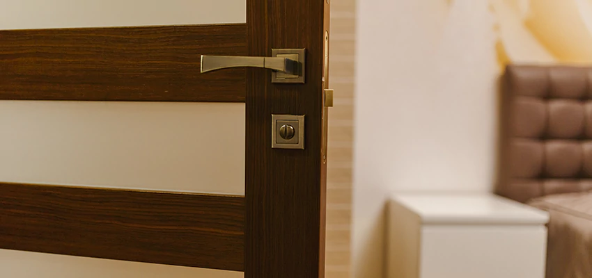 Door Lever Troubleshooting in Alondra Park, CA