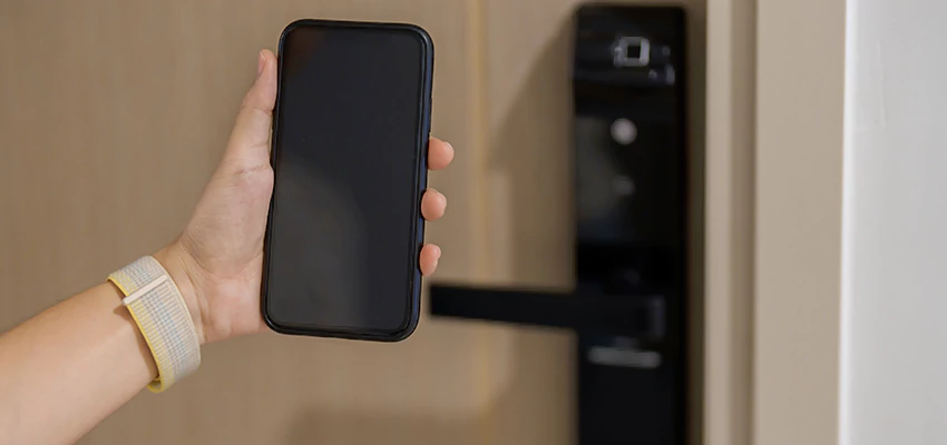 Keypad Wifi Locks Repair And Installation in Alondra Park, CA