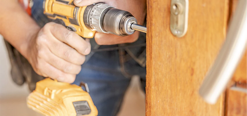 Emergency A1 Locksmith Services in Alondra Park, California