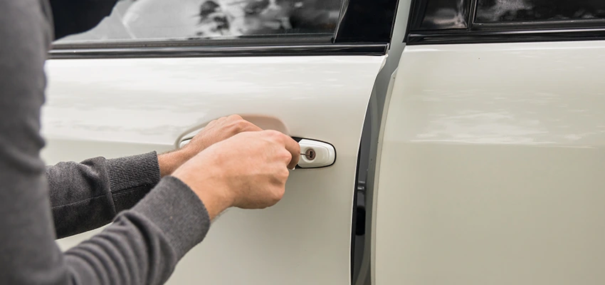 Unlock Car Door Service in Alondra Park, CA